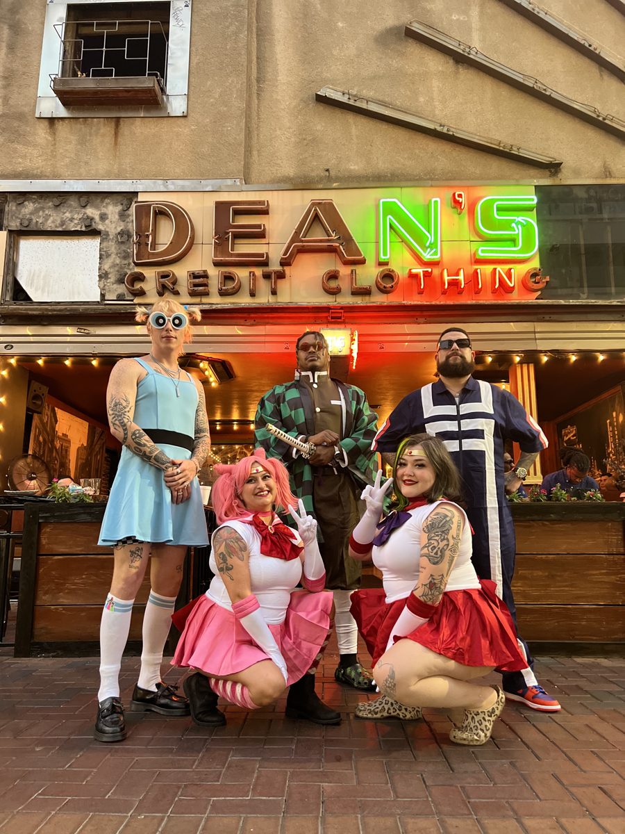 Anime fans posing at Dean's